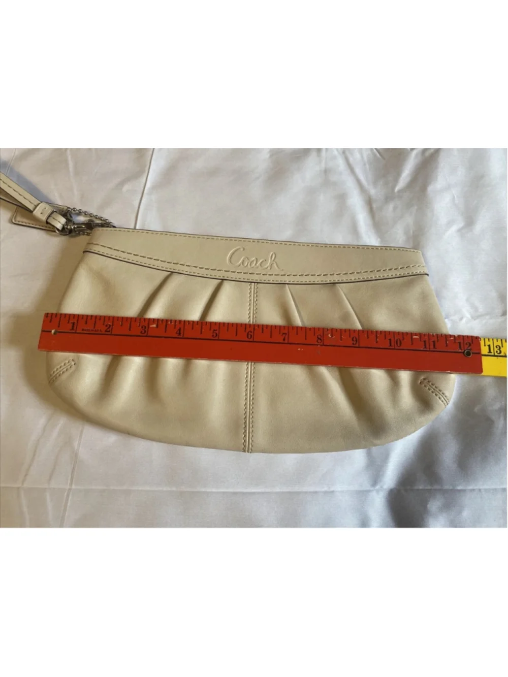 Vintage Coach Legacy Bone Cream Leather Clutch Wristlet